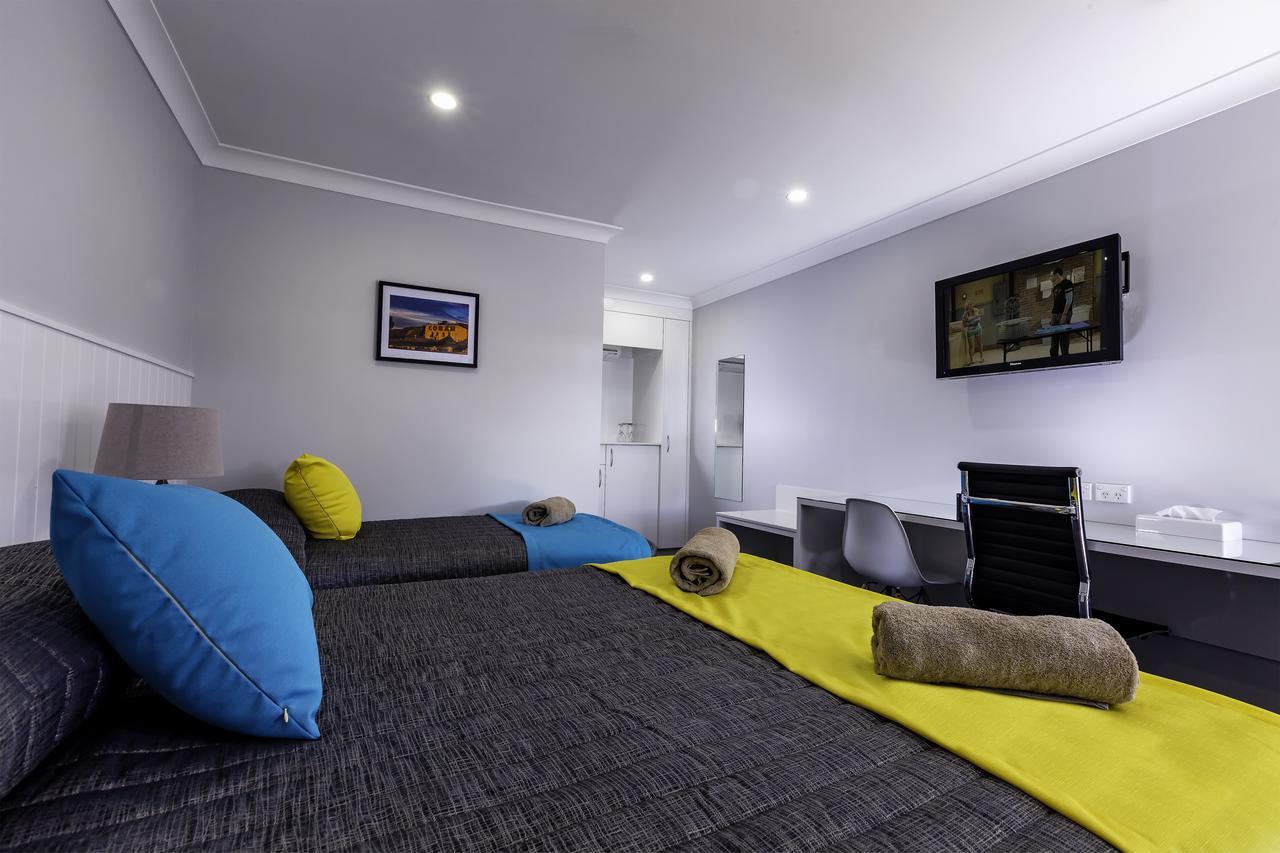 Oasis Motel Cobar Exterior photo